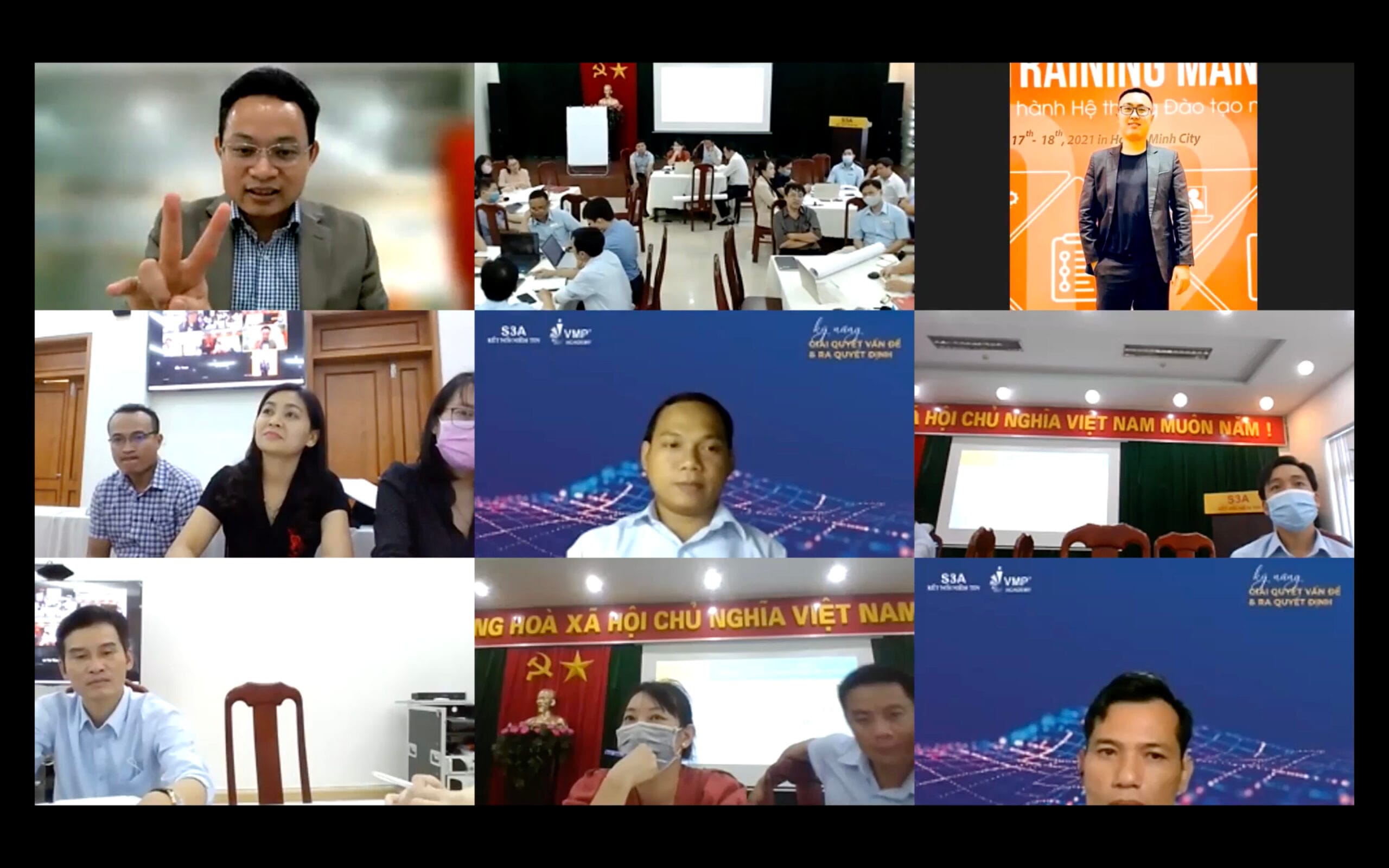 Các anh chị học viên tại khoá kỹ năng giải quyết vấn đề
