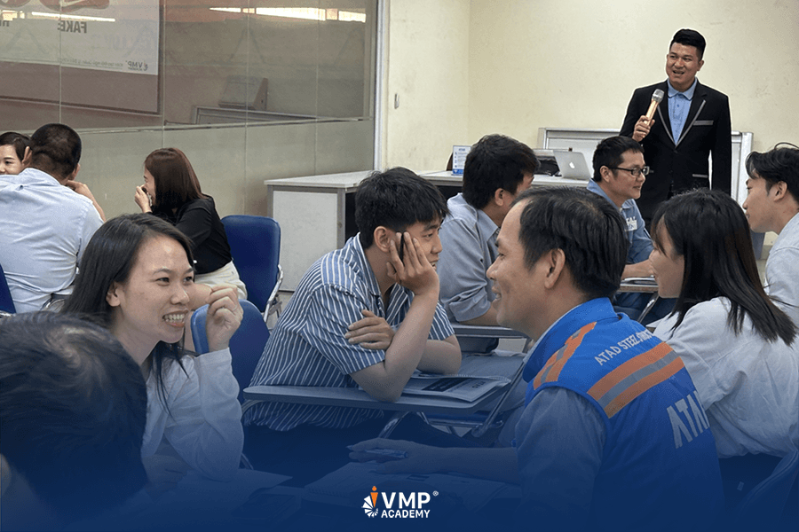 Khóa kỹ năng lãnh đạo bằng trí tuệ cảm xúc. Khóa kỹ năng lãnh đạo bằng trí tuệ cảm xúc.