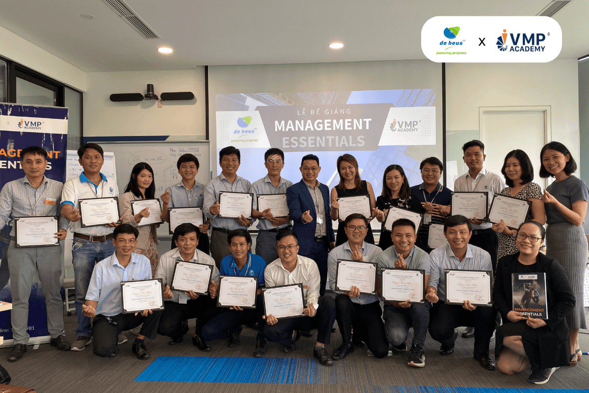 Mở đầu tuần với khóa Management Essentials dành riêng cho De Heus. Mở đầu tuần với khóa Management Essentials dành riêng cho De Heus.