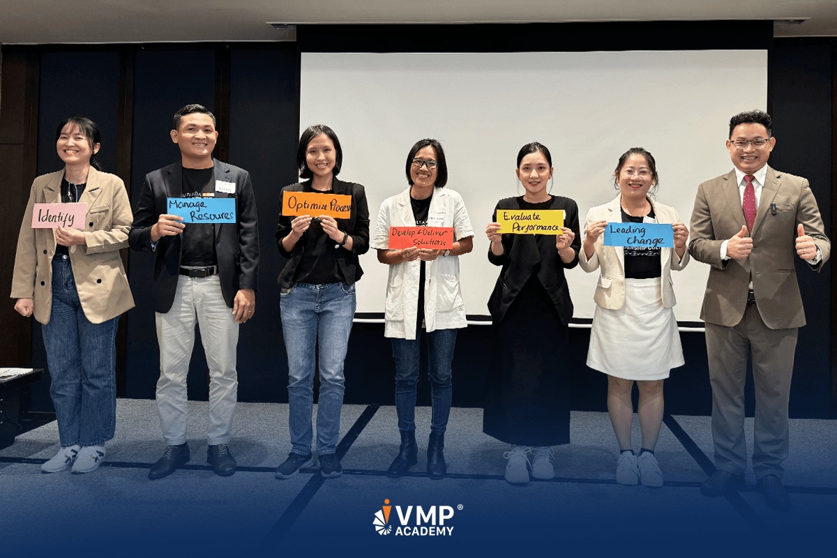 How To Build A Leadership Culture là nơi kết nối với các L&D hàng đầu khác. How To Build A Leadership Culture là nơi kết nối với các L&D hàng đầu khác.