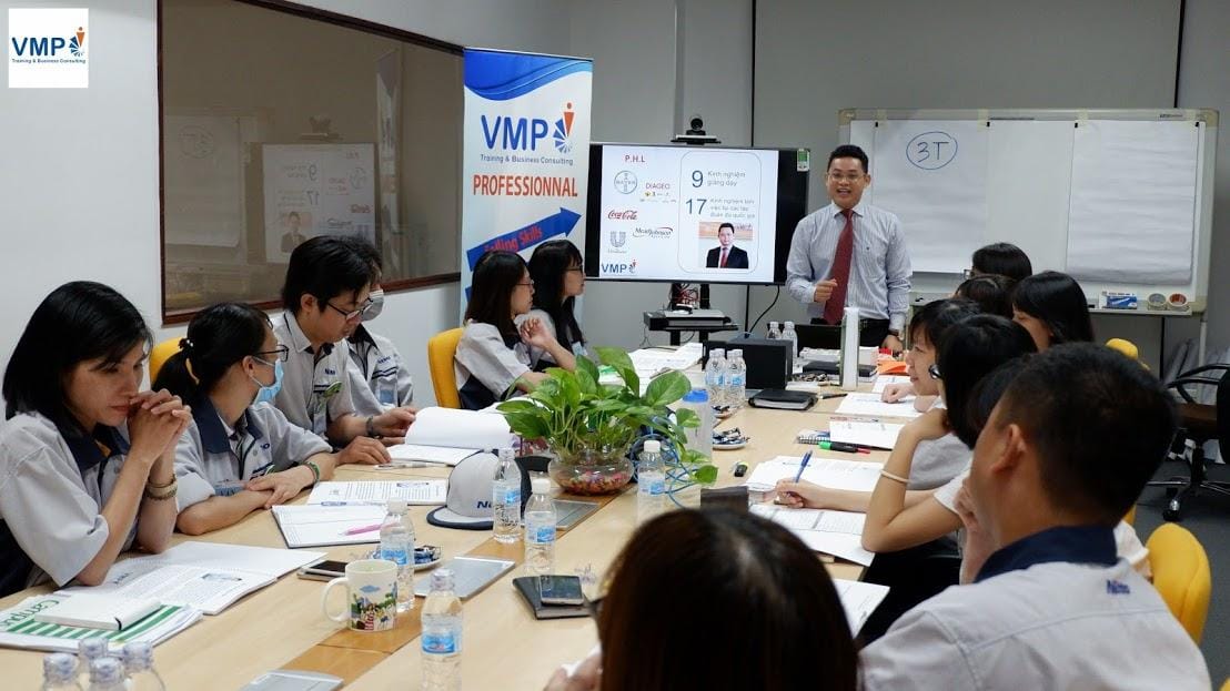 khóa học kỹ năng bán hàng tại hà nội 1